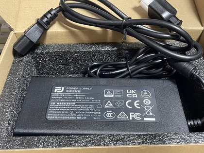 TOPPING PA7 Plusの電源を窒化ガリウムのACアダプターに交換
