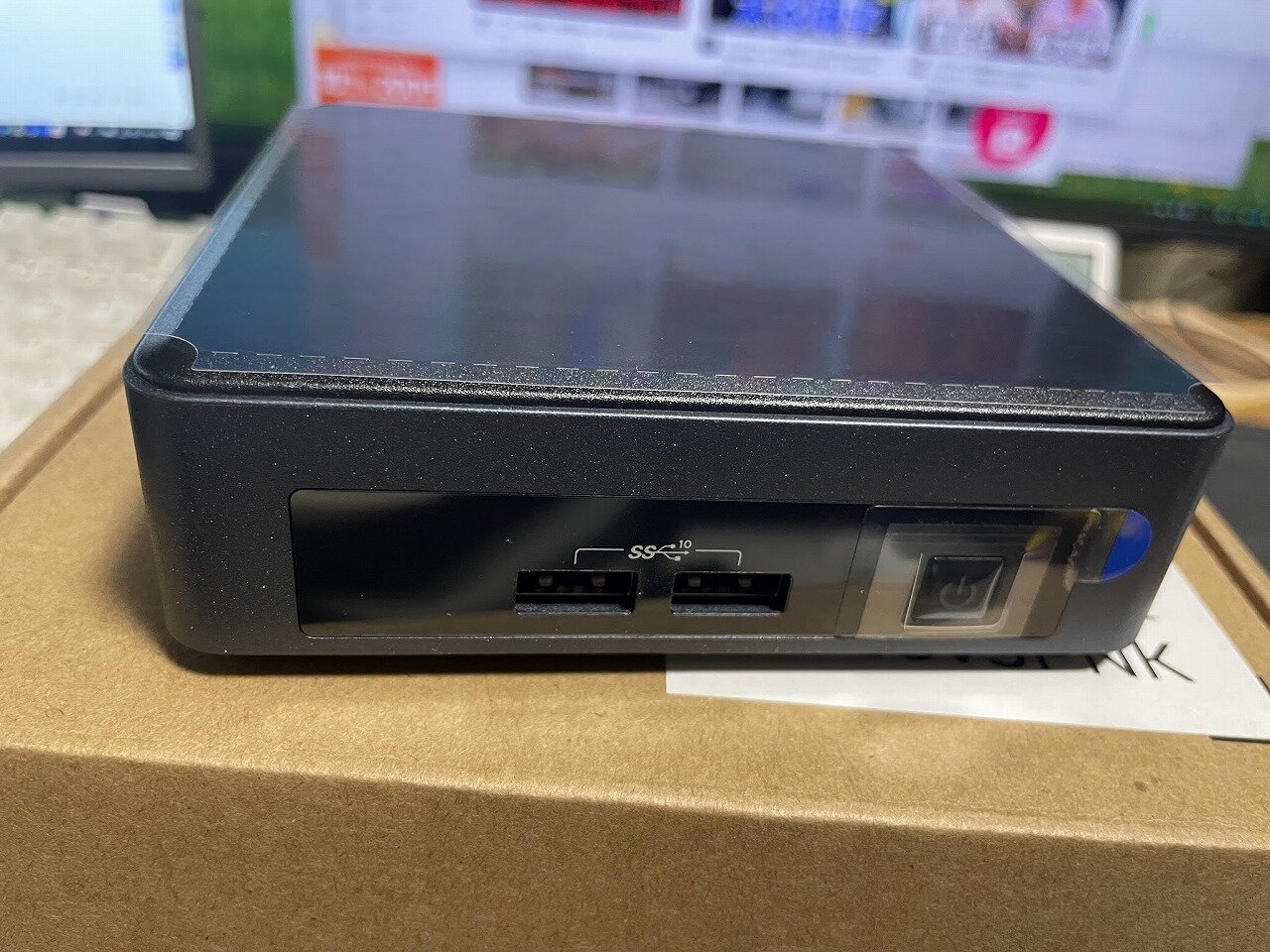 Intel インテル NUC NUC8V5PNK BKNUC8V5PNK Intel NUC 8世代 BKNUC8V5PNK : まいまいオーディオ Blog - 中古