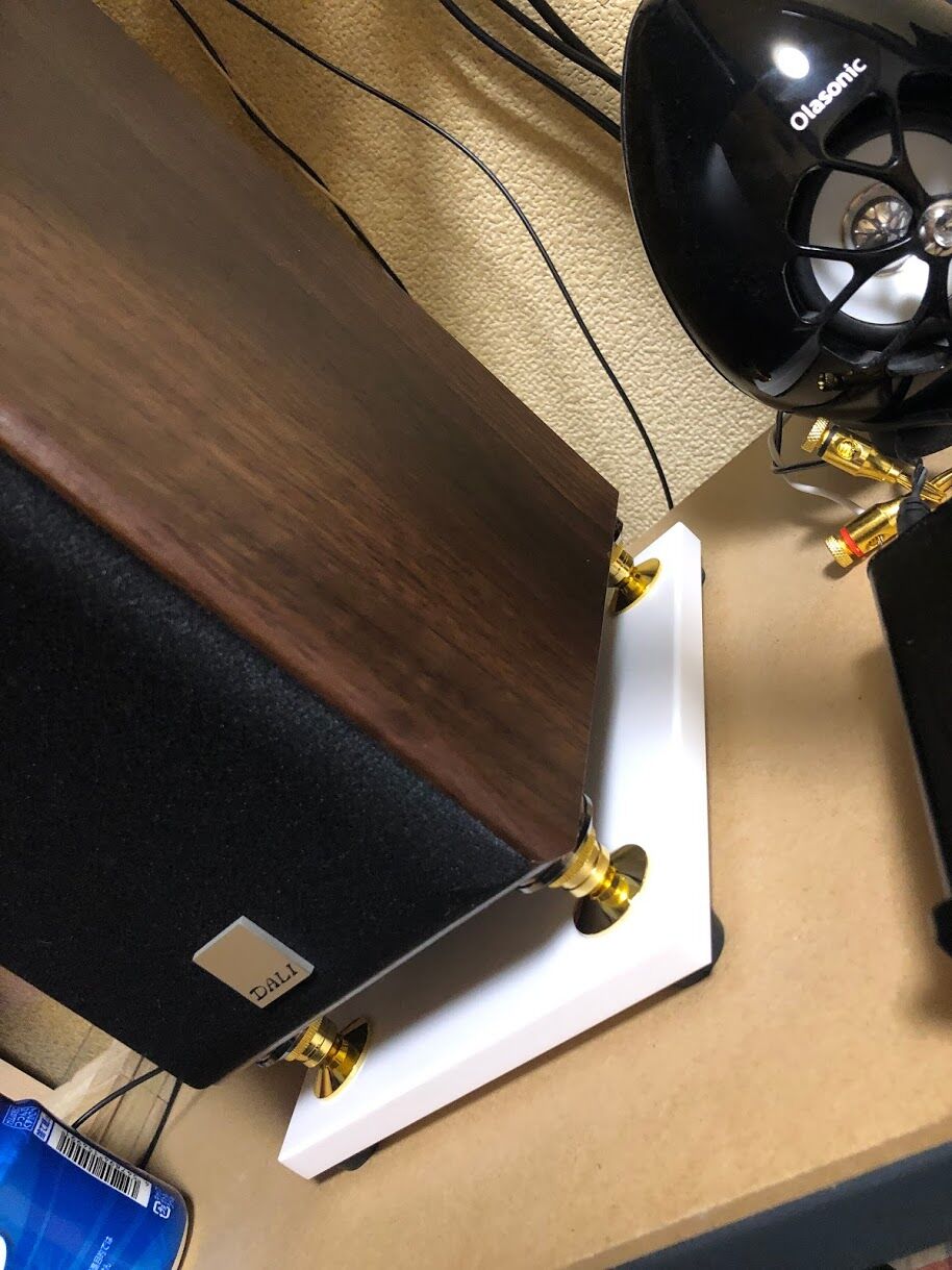 DALI SPEKTOR1用にオーディオボードを用意 : まいまいオーディオ