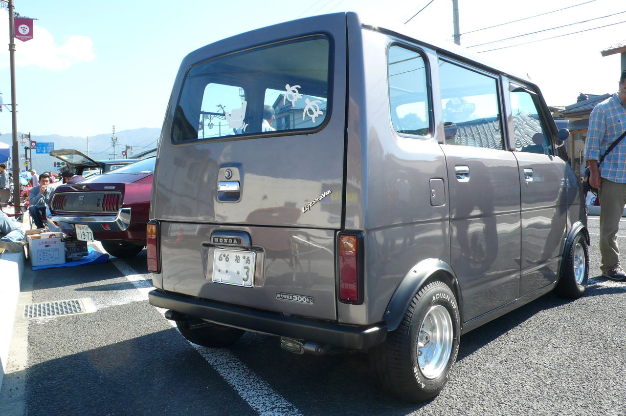 ホンダ ライフステップバン マッキ色 2nd Stage ホンダ ライフステップバン マッキ色 2nd Stage