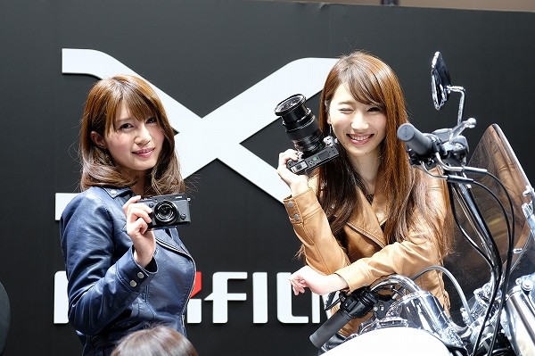 Camera Photo Imaging Show 15 白渚悠さん 小暮あきさん 渡辺順子さん 不定期更新 ｍｏｔｏｒ ｃｏｓ