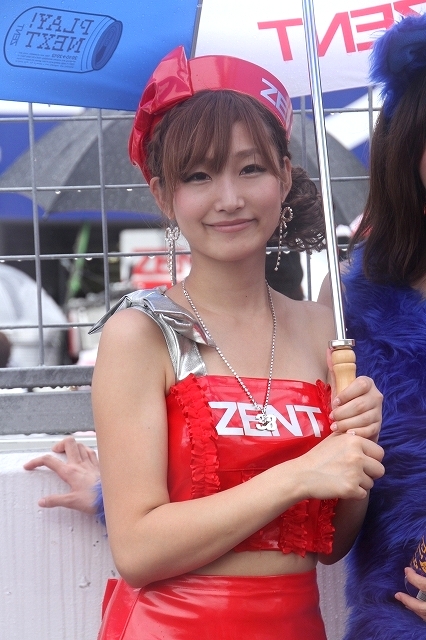 Super Gt 11 第5戦 鈴鹿 前田真麻さん 山崎麻衣さん 鳥飼ゆかりさん 花井瑠美さん 不定期更新 ｍｏｔｏｒ ｃｏｓ