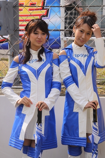 SUPER GT 2009 第8戦～オートポリス 高橋聡美さん、鈴木愛子さん、入江 