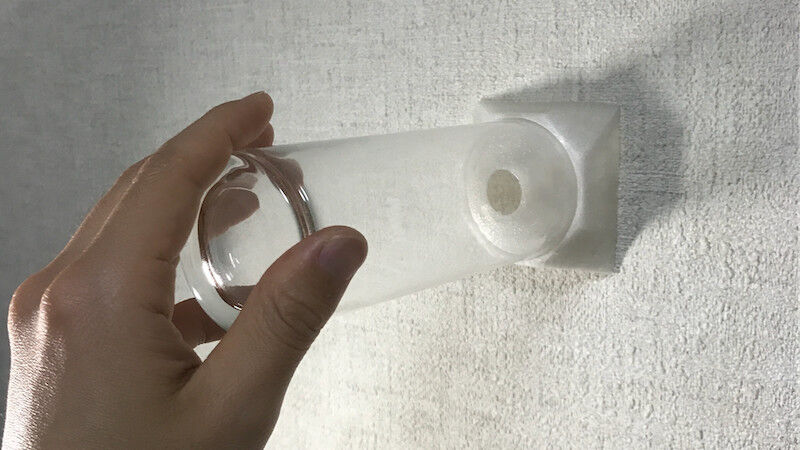 部屋の虫を退治したい でも触らず潰さず逃したい そんなときの救世主のアイテムがこちら まりこのblog 部屋の虫を退治したい でも触らず潰さず逃したい そんなときの救世主のアイテムがこちら まりこのblog