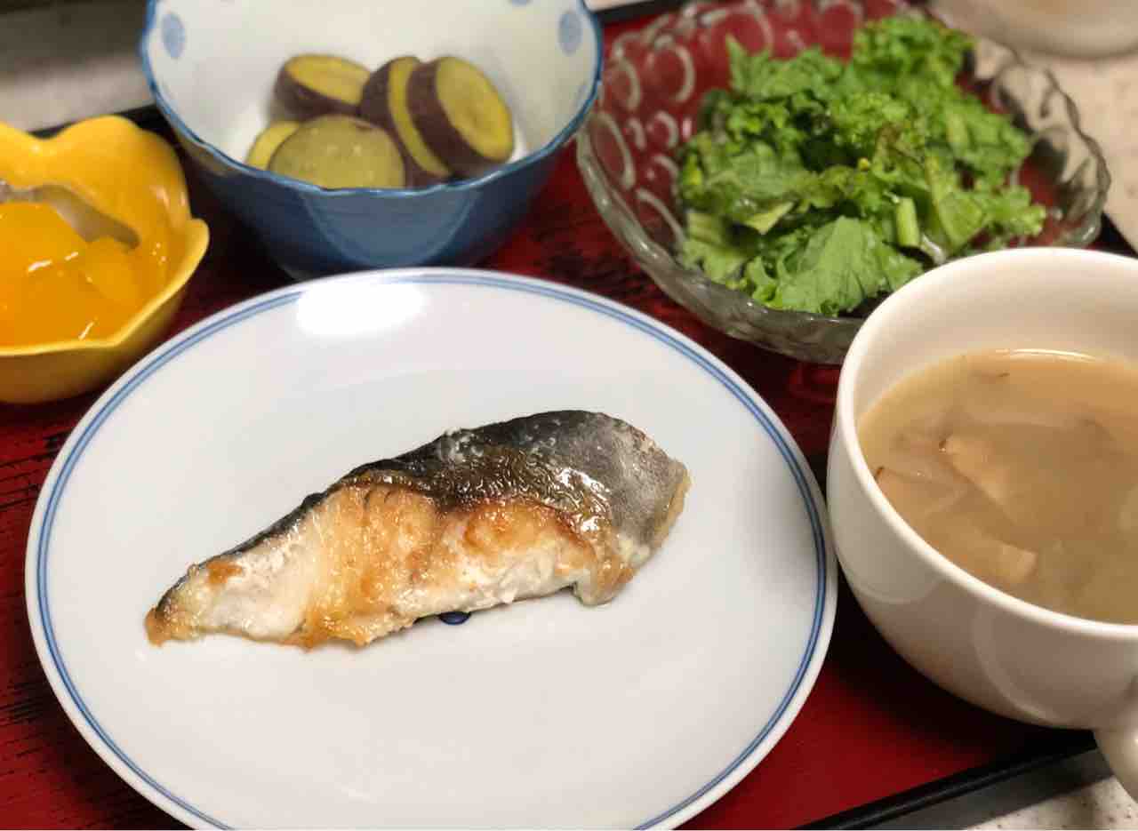 今日の晩飯 銀ダラの塩焼き 今さら気づく 西武と東武の違い 新 マダム珍味の晩飯速報 今日の晩飯 銀ダラの塩焼き 今さら気づく 西武と東武の違い 新 マダム珍味の晩飯速報