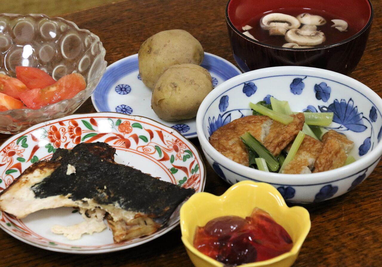 今日の晩飯 子持ち浅羽カレイの塩焼き 新 マダム珍味の晩飯速報 今日の晩飯 子持ち浅羽カレイの塩焼き 新 マダム珍味の晩飯速報