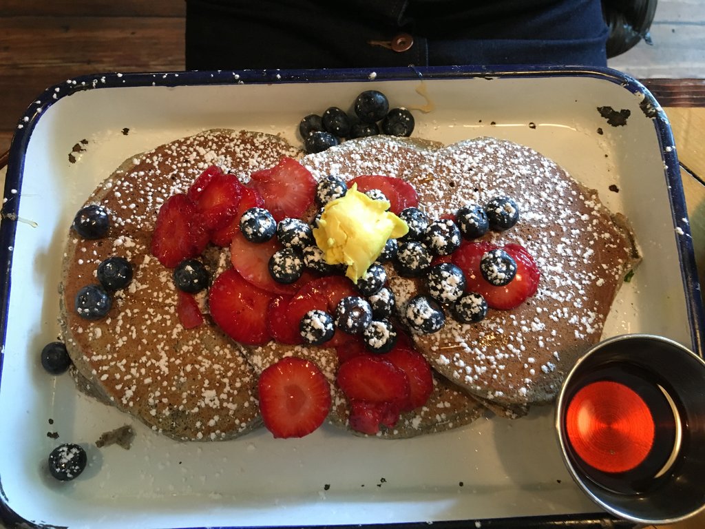 明日のnyc公立は雪でお休み と 美味パンケーキをハイライン近くで 窓 New York 再び