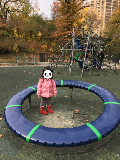 公園 West 110th St Playgroundと Subway ハーレム 窓 New York 再び 公園 West 110th St Playgroundと Subway ハーレム 窓 New York 再び