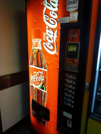 アメリカ製 コカコーラ販売機 コカ・コーラ 自動販売機型 保冷庫 冷蔵庫 レトロ