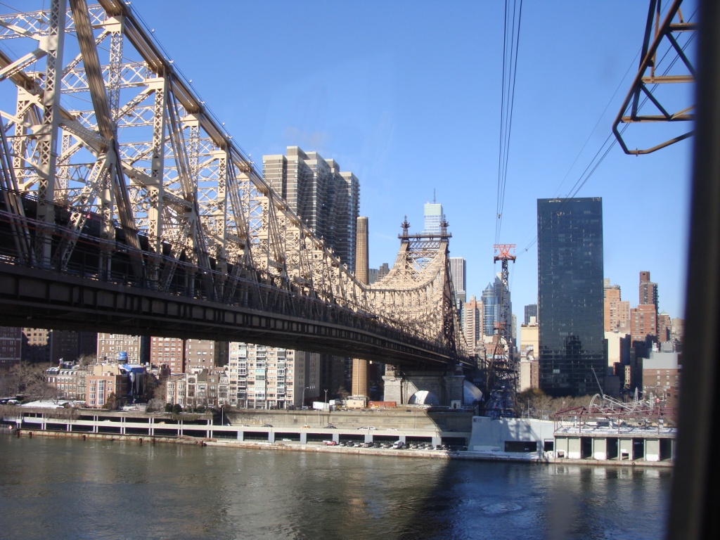 Iphoneの定点観測アプリ紹介と クイーンズボロ橋 窓 New York Iphoneの定点観測アプリ紹介と クイーンズボロ橋 窓 New York