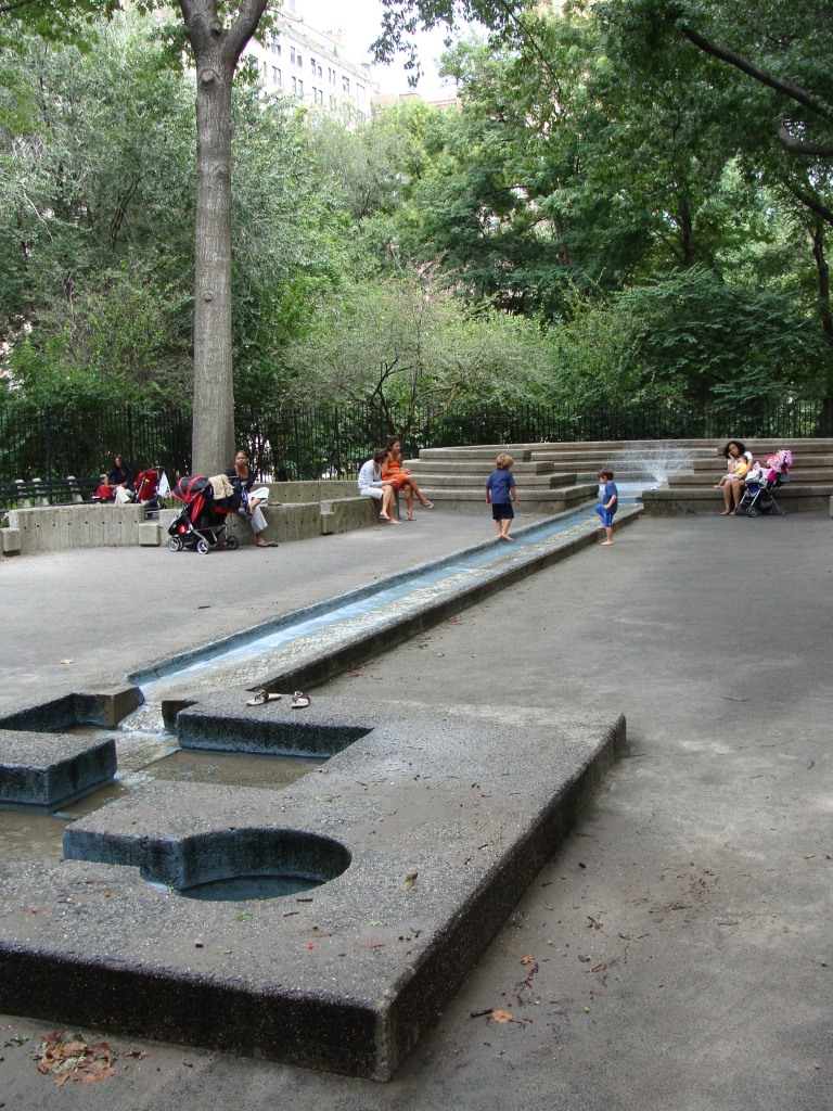 セントラル パークで幼児toddlerを放牧するなら 窓 New York