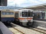 写真18クモユニ号辰野駅