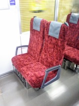 THライナー車内