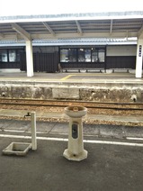 20180510のと鉄道写真03穴水駅レトロ水飲み場
