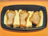 八王子名物煮かつサンドヒレ中身