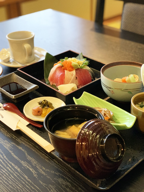 海鮮ちらし御膳3