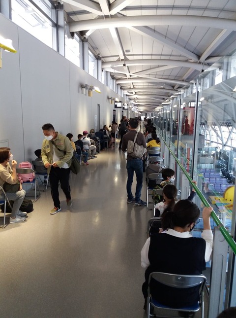 162694896_792115001396016_234091545366781781_n