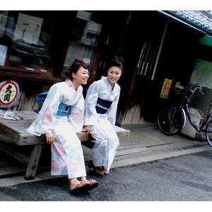 2008_0709_125734-UNI_062601_small