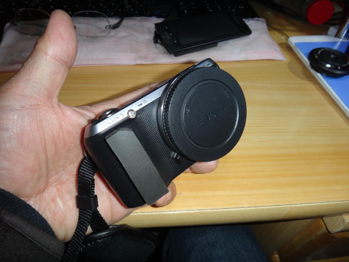 Sony Nex シリーズにolympusボディーキャップレンズを取り付けてみました ぼんやりした放浪者
