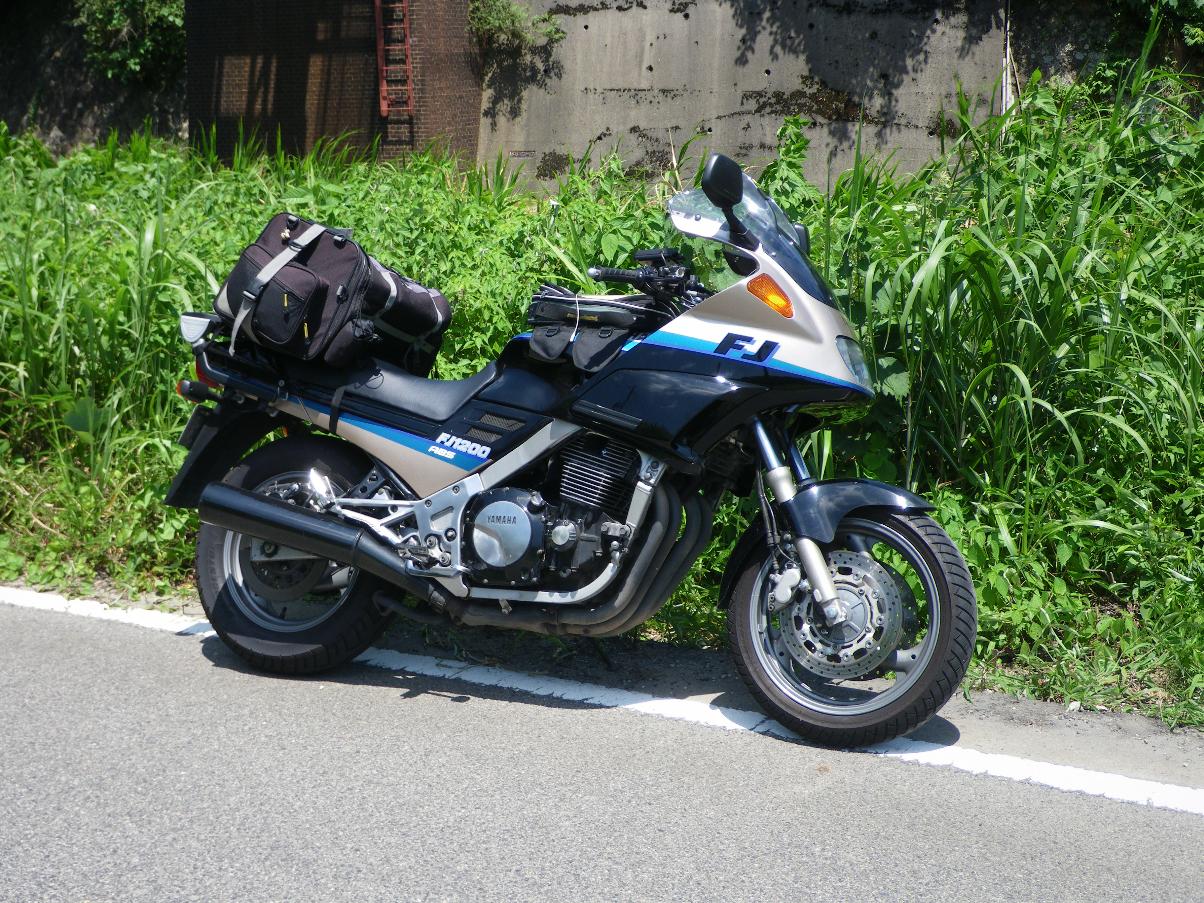 FJ1200：ビッグスクリーン？ロングスクリーン？化 : ぼんやり