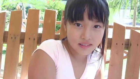 すモモ 岡本桃佳 岡本桃佳 / 高丘桜子(おかもとももか / たかおかさくらこ) : ジュニアJr.着エロ グラビア