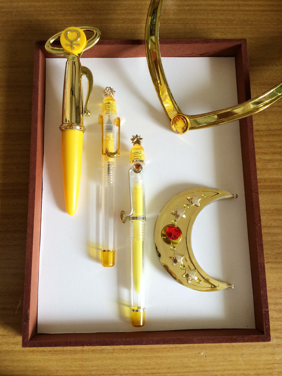 セーラーヴィーナスの変身ペン Magishi Catalogo セーラーヴィーナスの変身ペン Magishi Catalogo