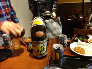 よもだそば　地下