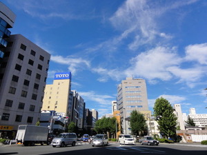 富久町西の交差点