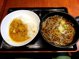 よもだそば　半カレー　かけそば