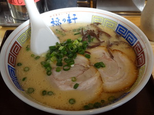 福の軒　ラーメン　380円