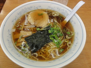 福しん　手もみラーメン