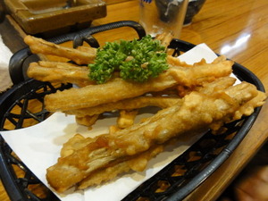 やきとり　ちゃんぽん　葉隠