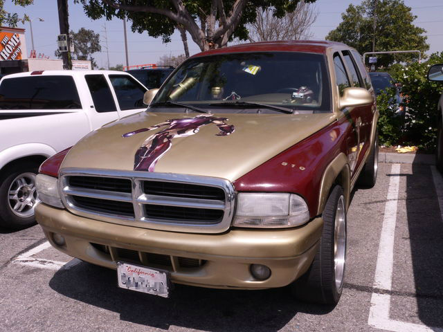 駐車場で発見したアイアンマンの痛車 まぐやまのロサンゼルス生活日記