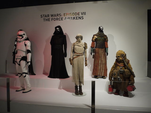 スターウォーズやマッドマックスなど映画衣装の展覧会＠ロサンゼルス