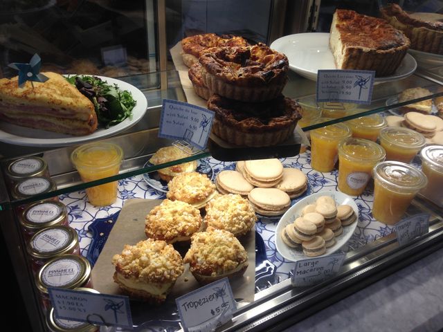 トーランスのおしゃれインテリアのカフェ パン屋さん Pinwheel Cafe Bakery まぐやまのロサンゼルス生活日記 トーランスのおしゃれインテリアのカフェ パン屋さん Pinwheel Cafe Bakery まぐやまのロサンゼルス生活日記