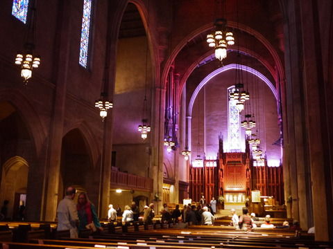 ロサンゼルスで是非見たい 美しい教会建築９選 まぐやまのロサンゼルス生活日記