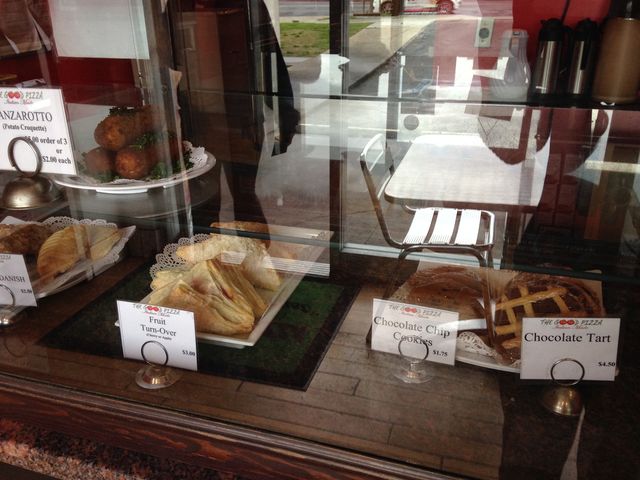 Lax近く ウエストチェスターにあるピザ パン イタリア料理店 The Good Pizza まぐやまのロサンゼルス生活日記