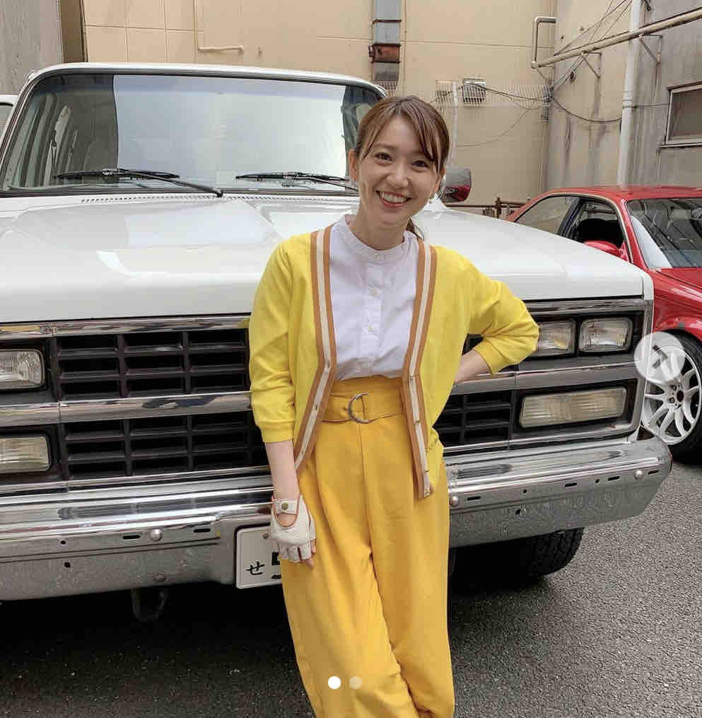 巨大なアメ車と2ショット公開 桃ブログ