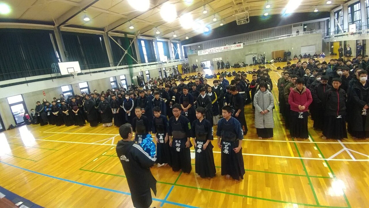 誠心剣友会中学生錬成会 岐阜 各務原市 誠心剣友会で父と3姉妹の剣道修行 誠心剣友会中学生錬成会 岐阜 各務原市 誠心剣友会で父と3姉妹の剣道修行