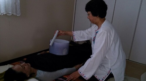 クリスタルボールヒーリング