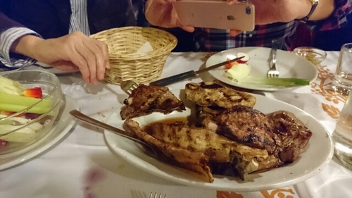 肉ラベンナ　レストラン