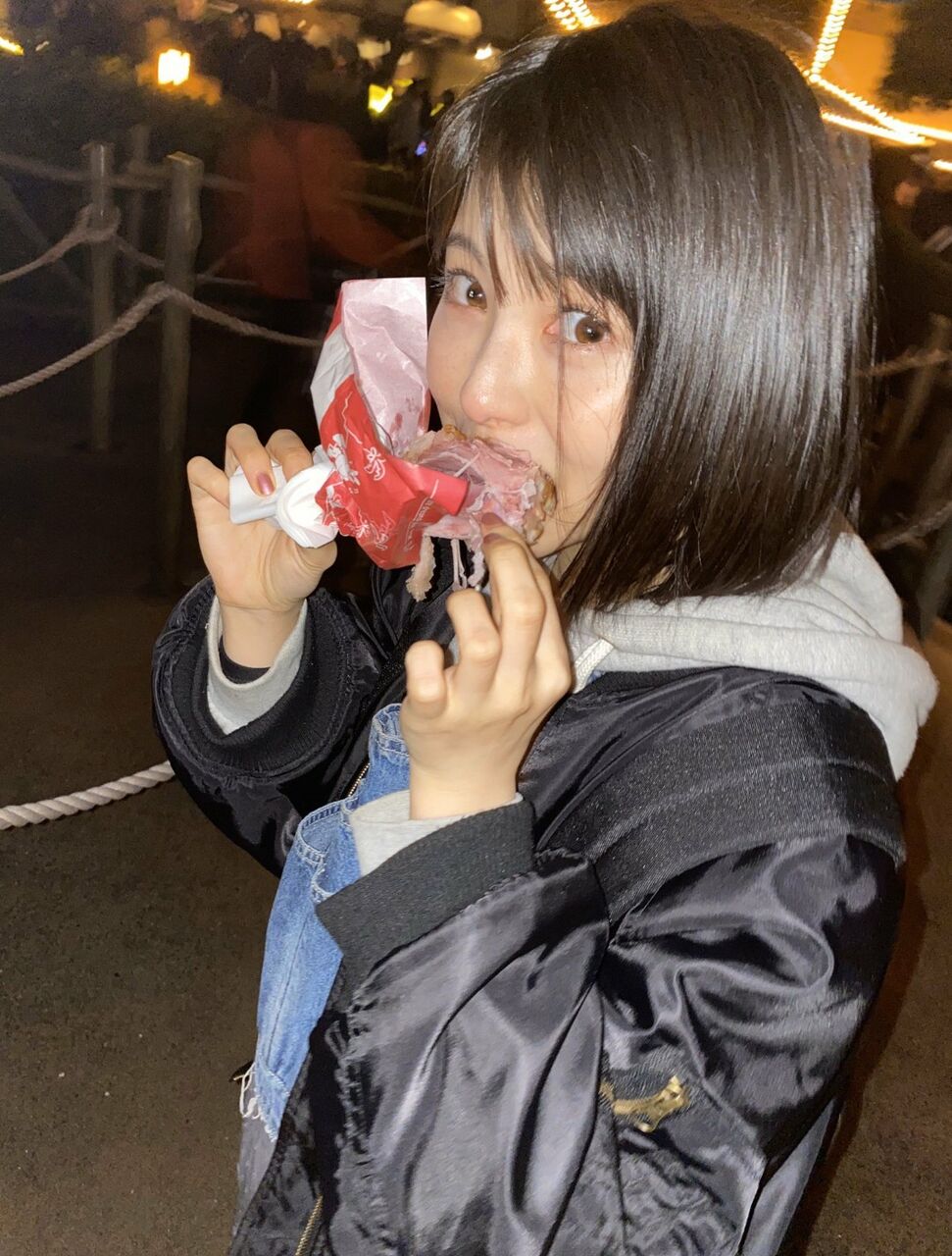 悲報 浜辺美波さん 男youtuberとディズニーデートしてしまう 麻雀ちゃんねる 麻雀まとめブログ