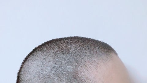 美容院 女30代 坊主になる