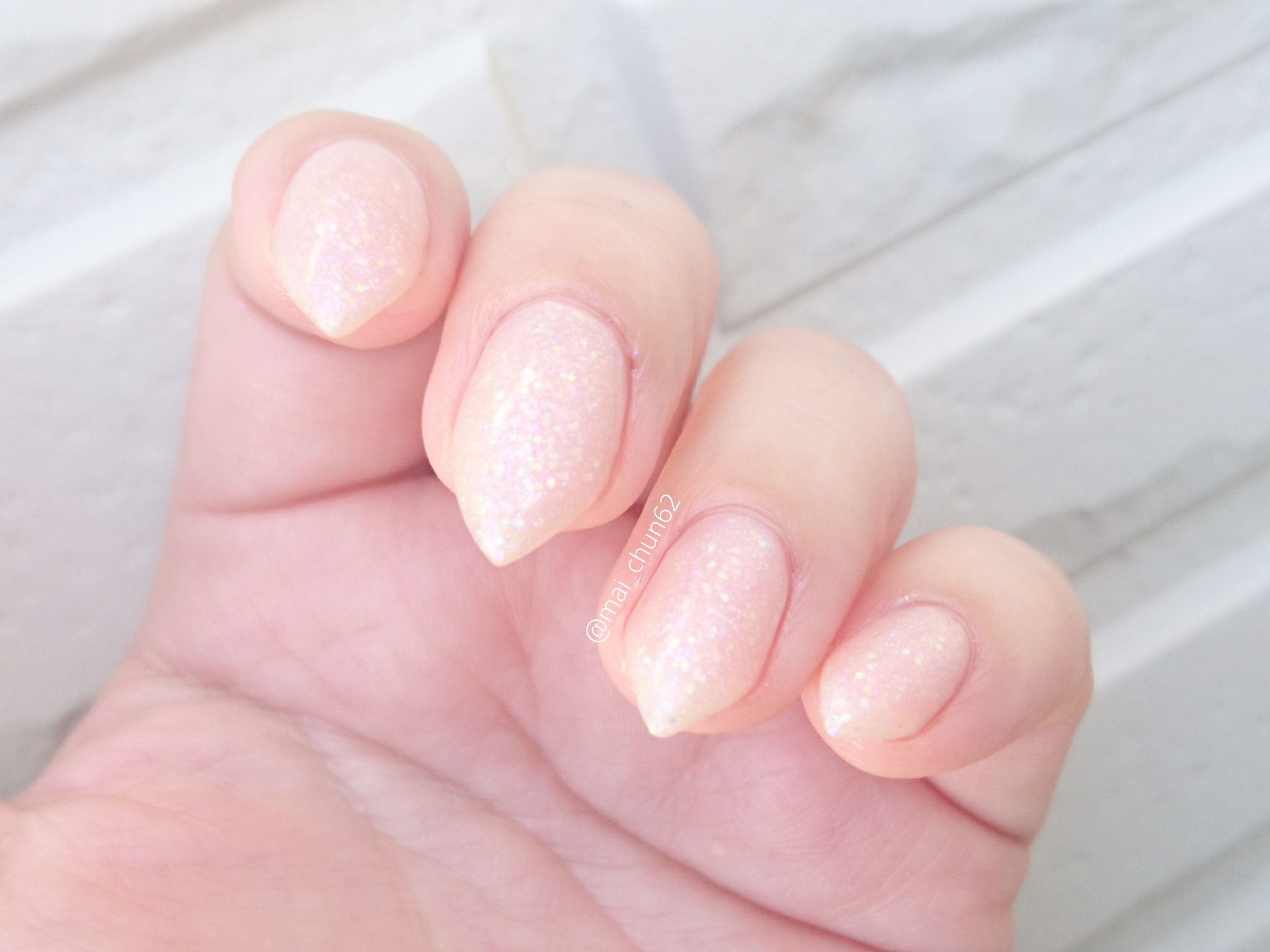 シンプルでキラキラなピンクネイル 気まぐれネイル日和