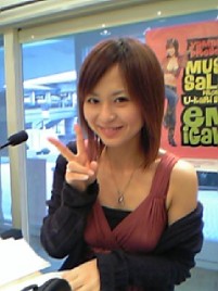井川絵美さんは 倉木姫に似ているか 倉木麻衣嬢とショーパンスーツの白馬の騎士