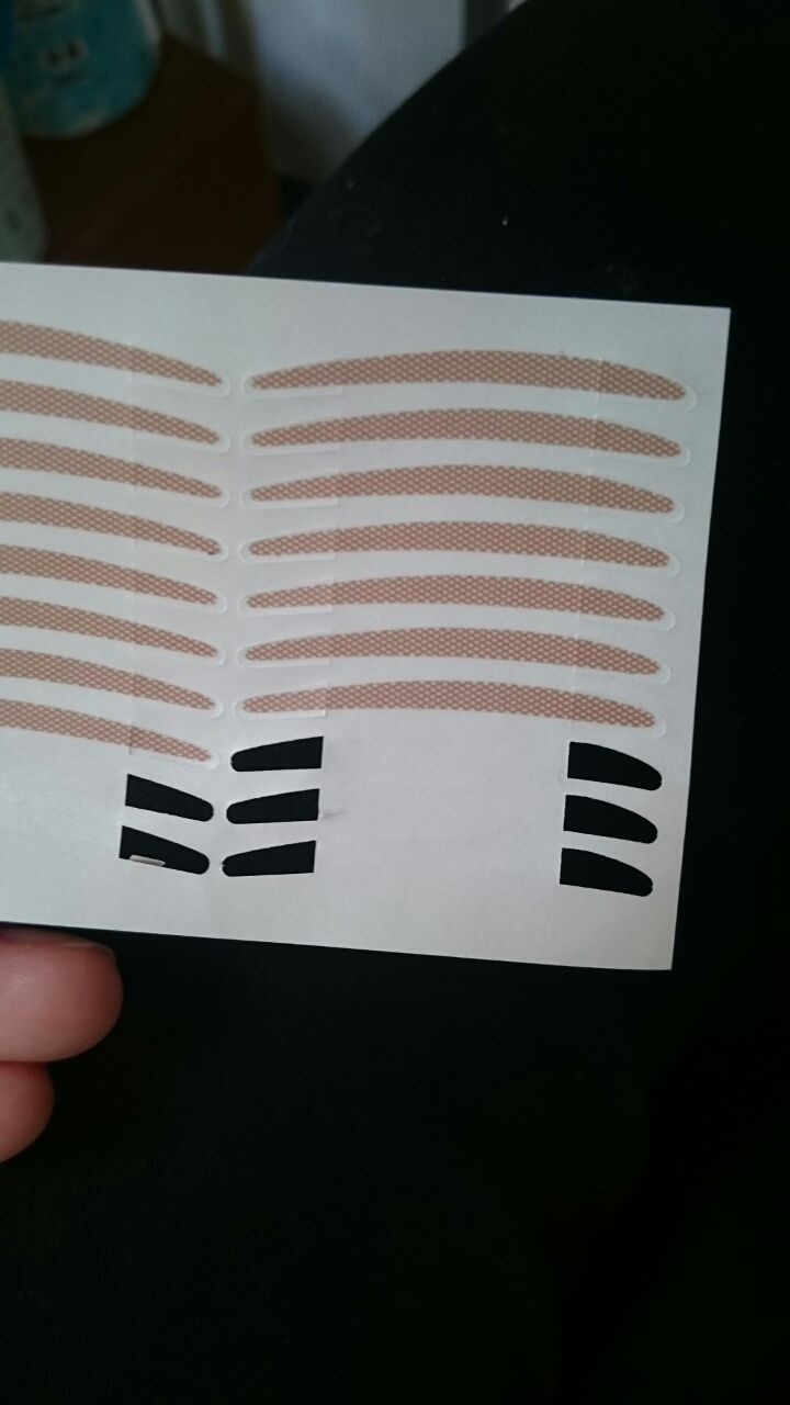 涙袋を自力で作るレポート コンプレックス女子のブログ