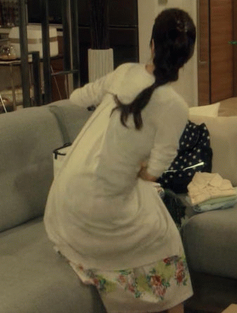 Gif 上戸彩の上下左右に揺れる乳揺れwww Gif 48 画像あり まいにち 芸能ニュース Gif 上戸彩の上下左右に揺れる乳揺れwww Gif 48 画像あり まいにち 芸能ニュース