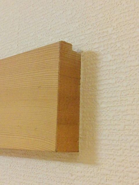 100均 ダブルなげしフック 2個入り を和室に設置 抱っこ紐 最近はぬいぐるみ収納 転勤家庭のこんな暮らし 100均 ダブルなげしフック 2個入り を和室に設置 抱っこ紐 最近はぬいぐるみ収納 転勤家庭のこんな暮らし