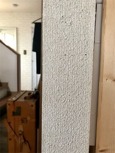 ダイソー　壁の修復　原状回復　壁紙汚れ落とし