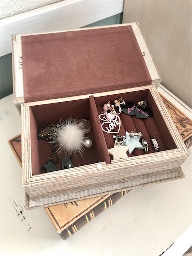 ニトリ　女の子部屋　ウォールステッカー　海外インテリア